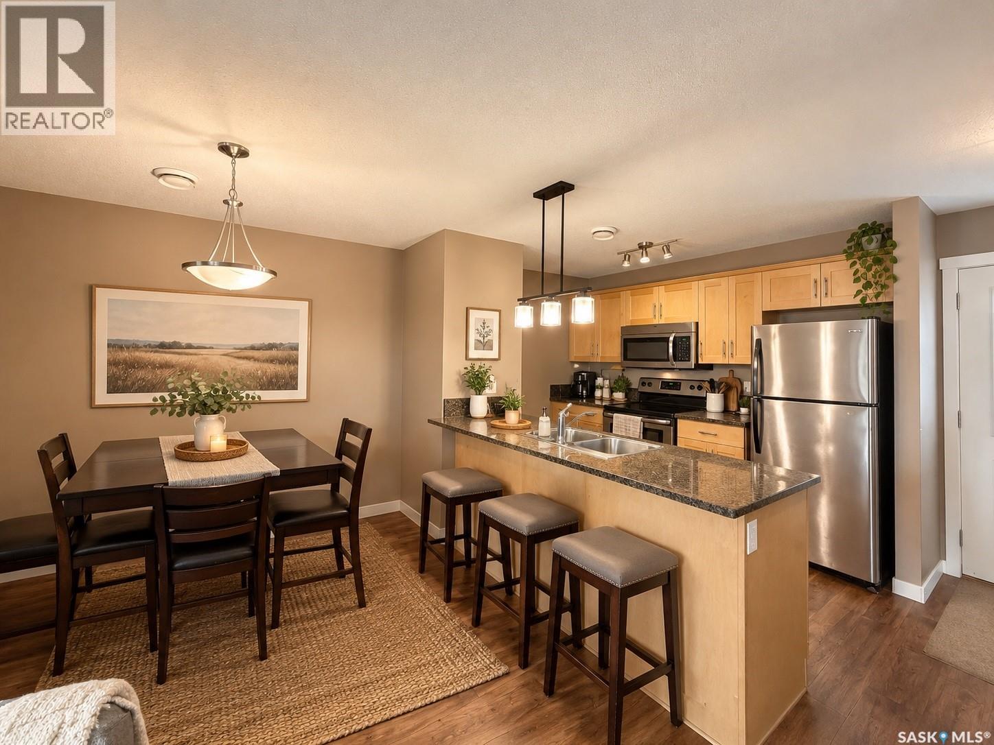 1253 Grey Street, Regina, Saskatchewan  S4T 1G7 - Photo 4 - SK051365