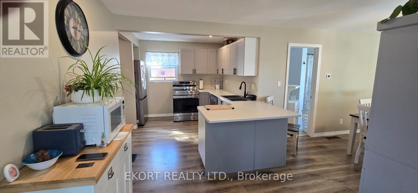 91 George Street, Quinte West, Ontario  K8V 1R8 - Photo 13 - X14093210