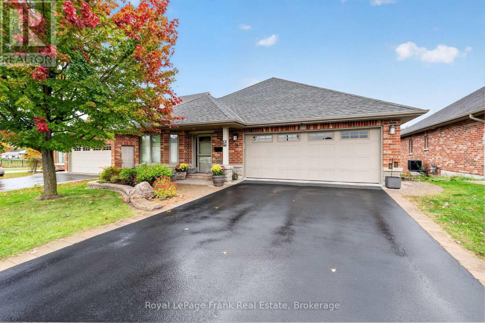 39 Green Arbour Way, Kawartha Lakes, Ontario  K9V 0E7 - Photo 1 - X14093286