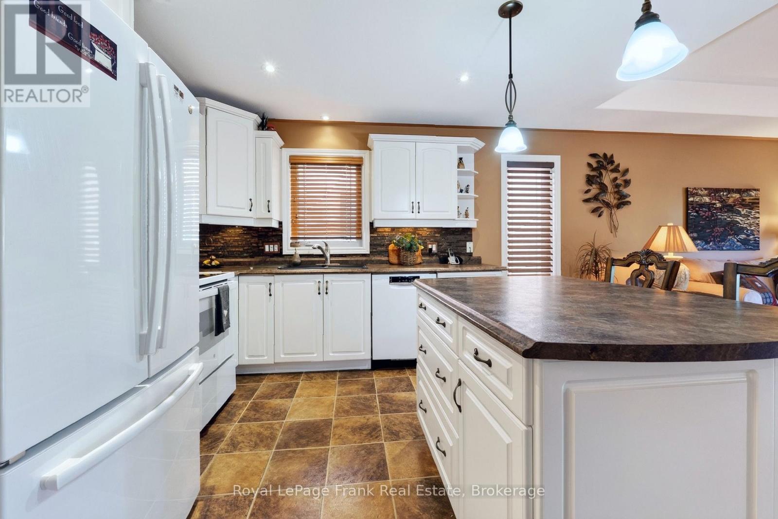 39 Green Arbour Way, Kawartha Lakes, Ontario  K9V 0E7 - Photo 13 - X14093286