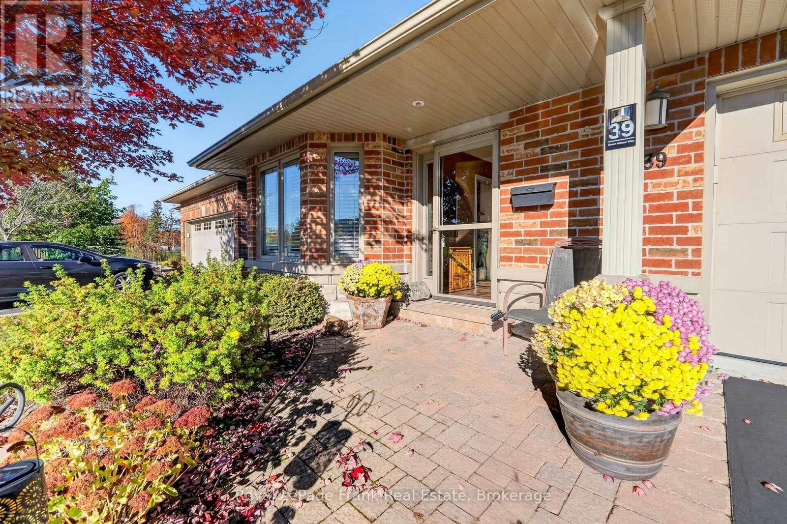39 Green Arbour Way, Kawartha Lakes, Ontario  K9V 0E7 - Photo 3 - X14093286
