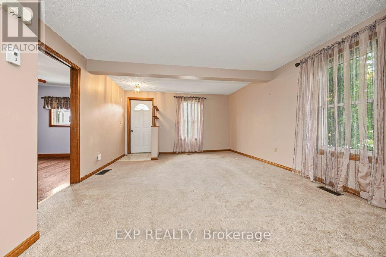 455 Simcoe Street, Warwick, Ontario  N0M 2S0 - Photo 22 - X14093320