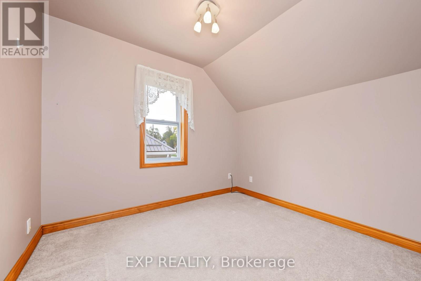 455 Simcoe Street, Warwick, Ontario  N0M 2S0 - Photo 29 - X14093320