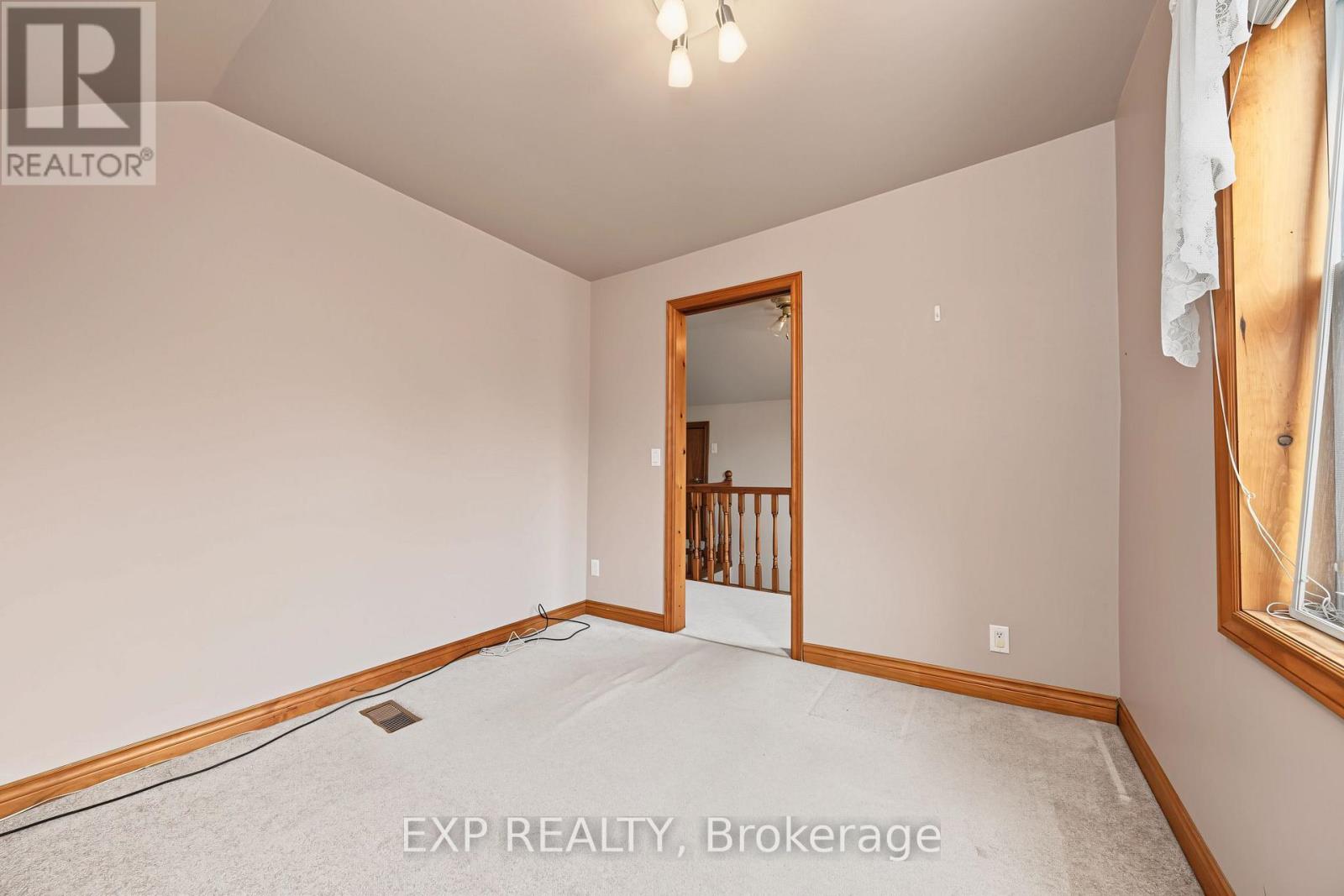 455 Simcoe Street, Warwick, Ontario  N0M 2S0 - Photo 31 - X14093320