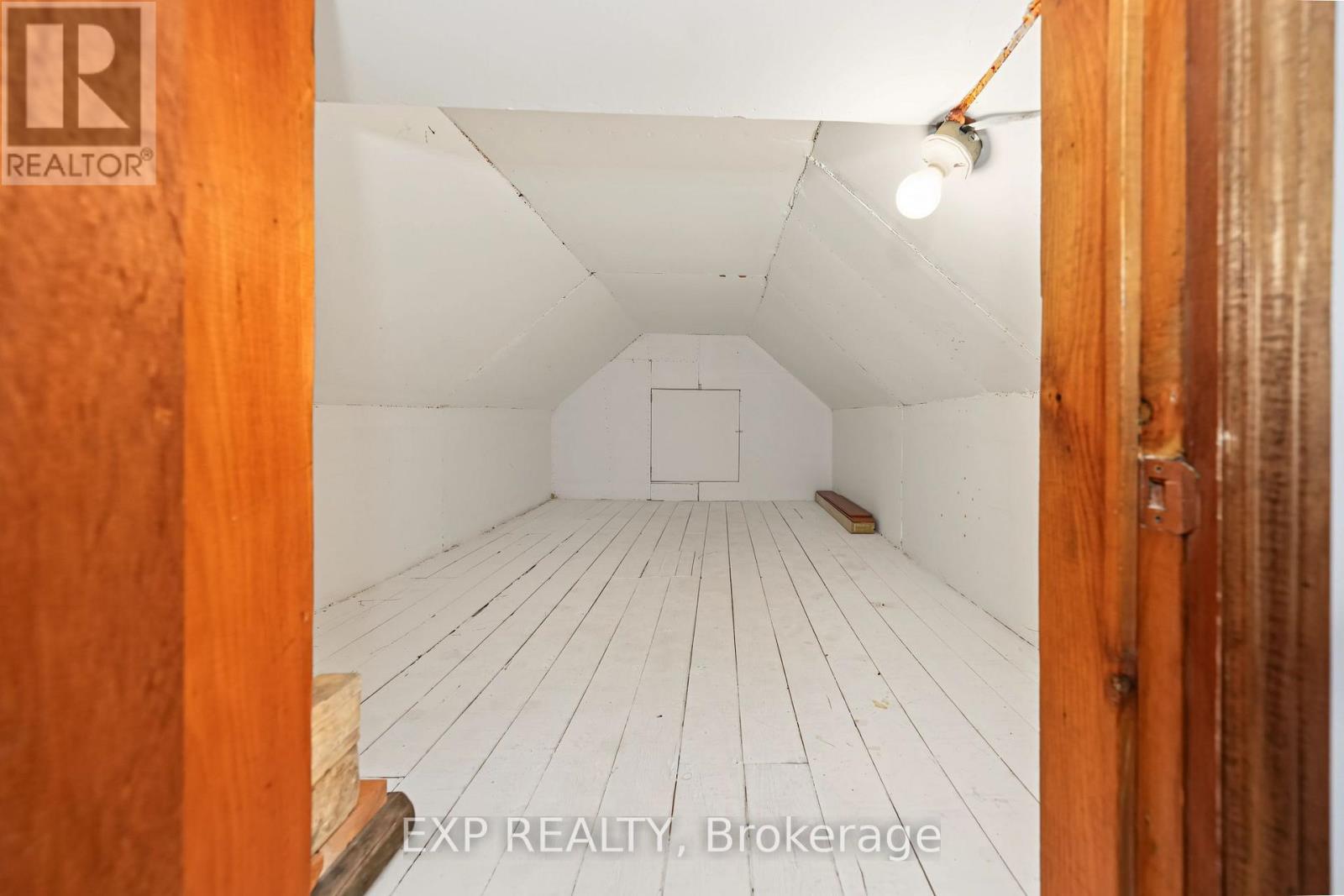 455 Simcoe Street, Warwick, Ontario  N0M 2S0 - Photo 32 - X14093320