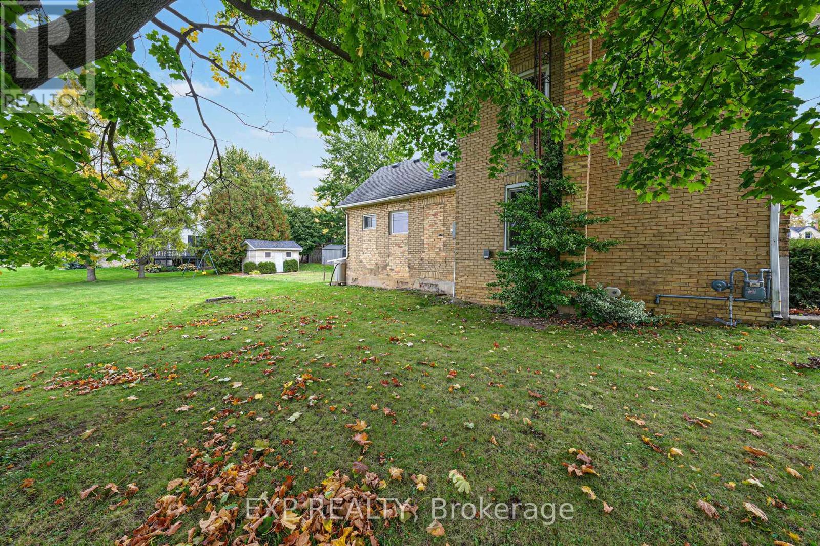 455 Simcoe Street, Warwick, Ontario  N0M 2S0 - Photo 7 - X14093320