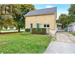 455 SIMCOE STREET, Warwick, Ontario
