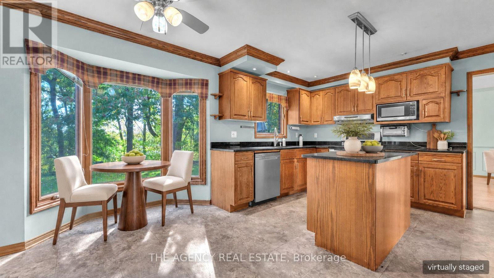 32 Glenview Crescent, London North, Ontario  N5X 2P9 - Photo 10 - X14093340