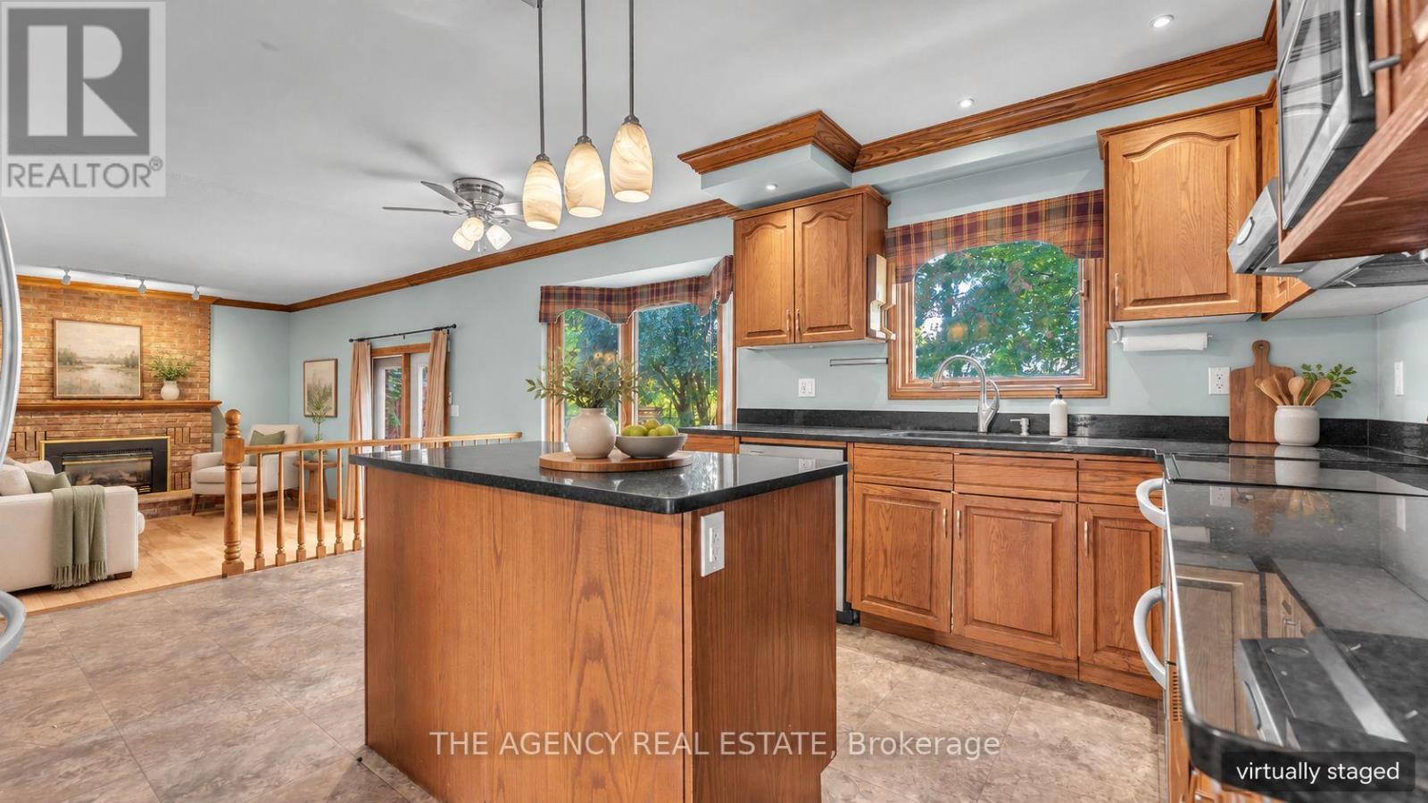 32 Glenview Crescent, London North, Ontario  N5X 2P9 - Photo 6 - X14093340