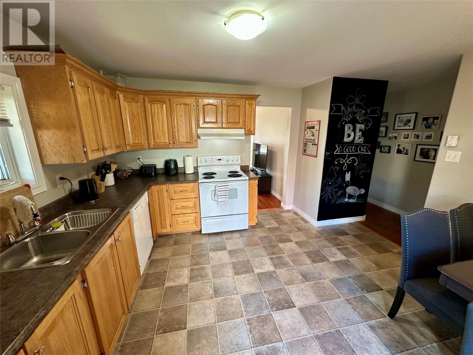 23 Circular Road, Grand Falls-Windsor — photo 23
