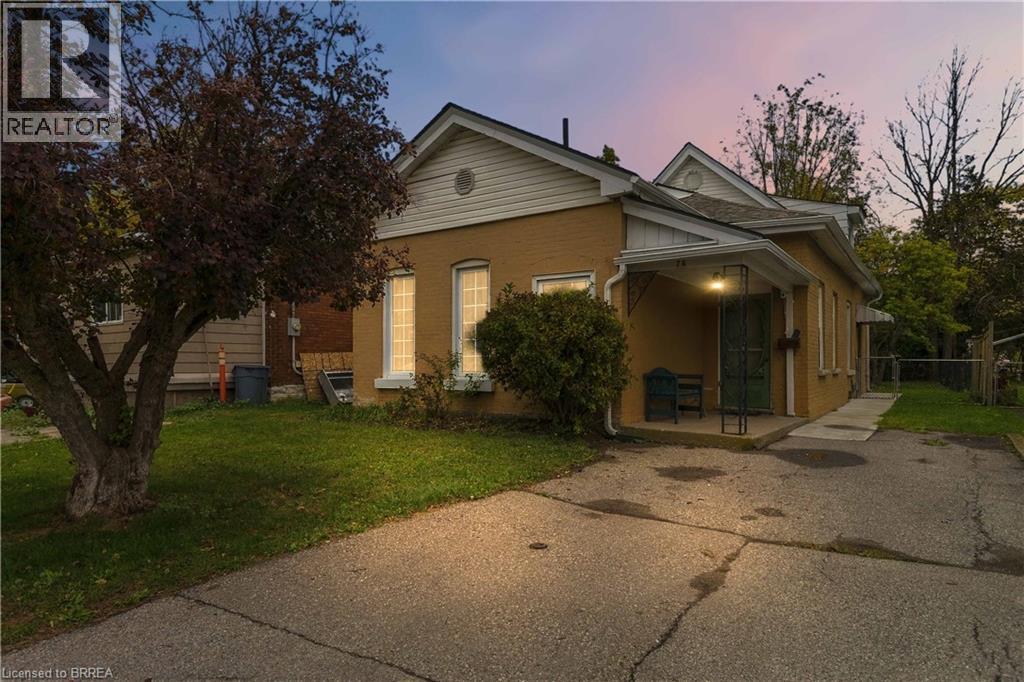 78 Ontario Street, Brantford, Ontario  N3S 2C3 - Photo 1 - 40869510