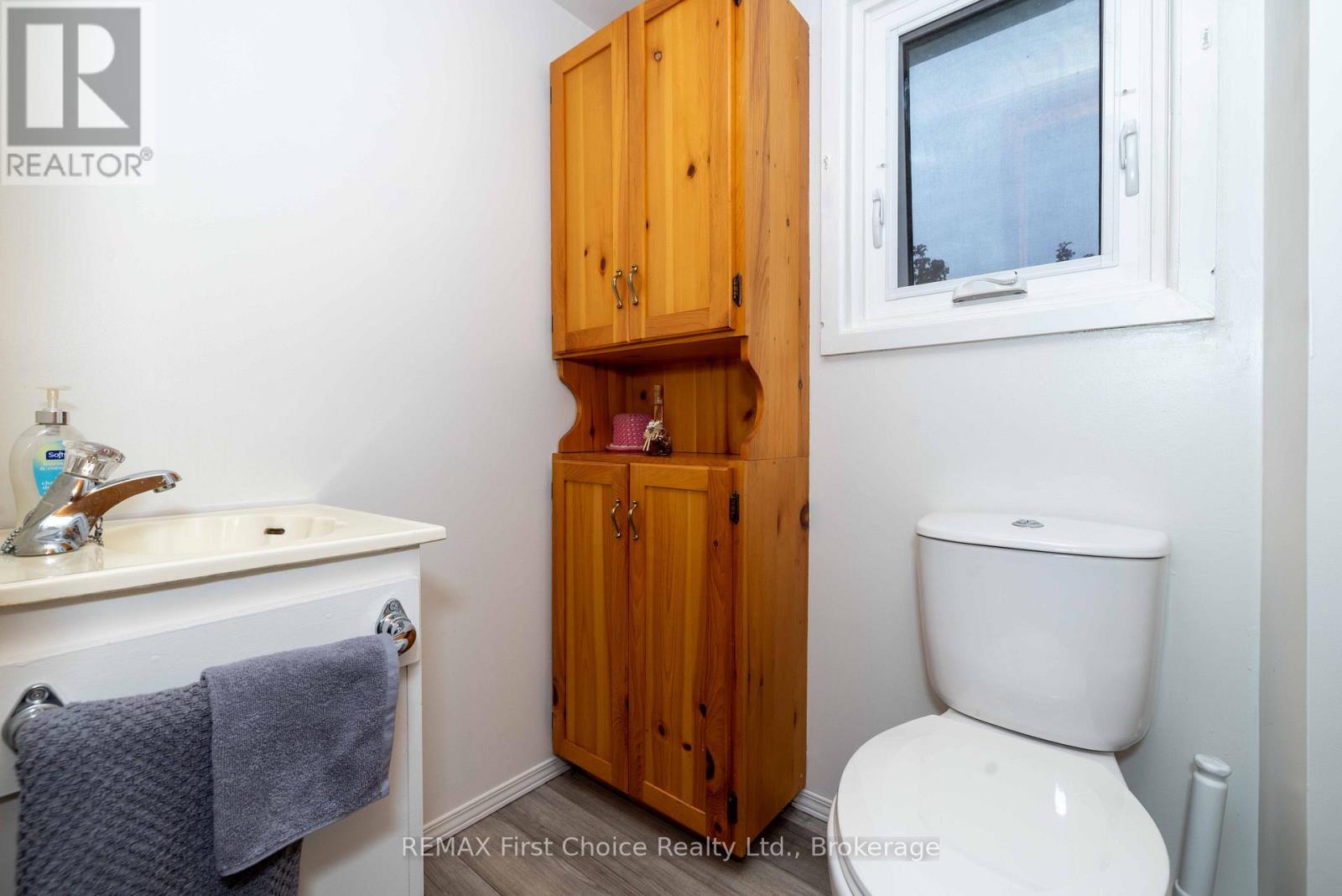 226 Balmoral Street, Thunder Bay, Ontario  P7C 4J8 - Photo 13 - X14093298