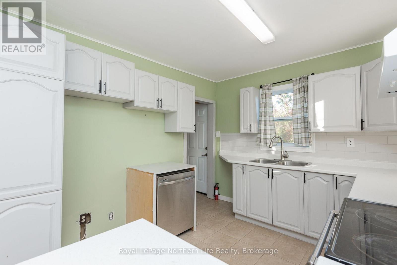 124 Vincent Avenue, North Bay, Ontario  P1B 7K5 - Photo 14 - X14093046