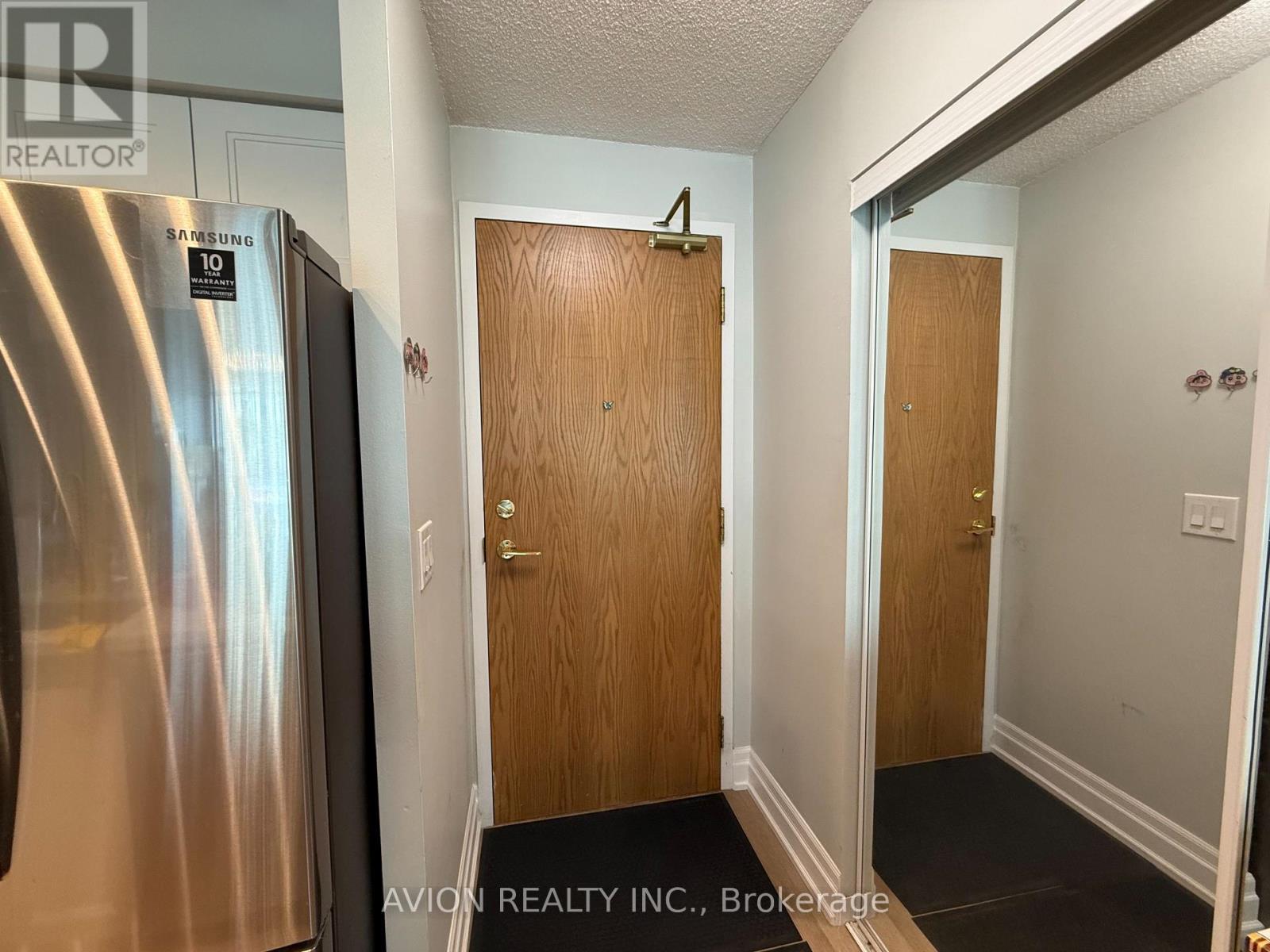 410 - 5508 Yonge Street, Toronto, Ontario M2N 7L2 - Photo 2 - C14093106