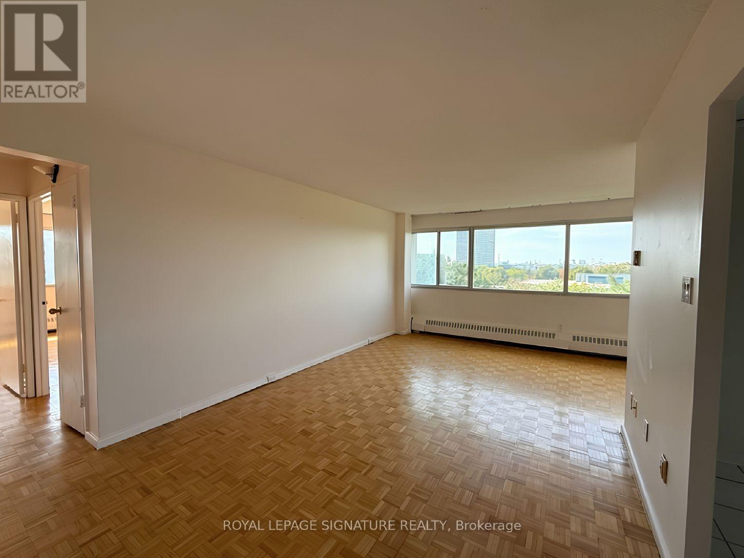 607 - 715 Don Mills Road, Toronto, Ontario  M3C 1S4 - Photo 2 - C14093116