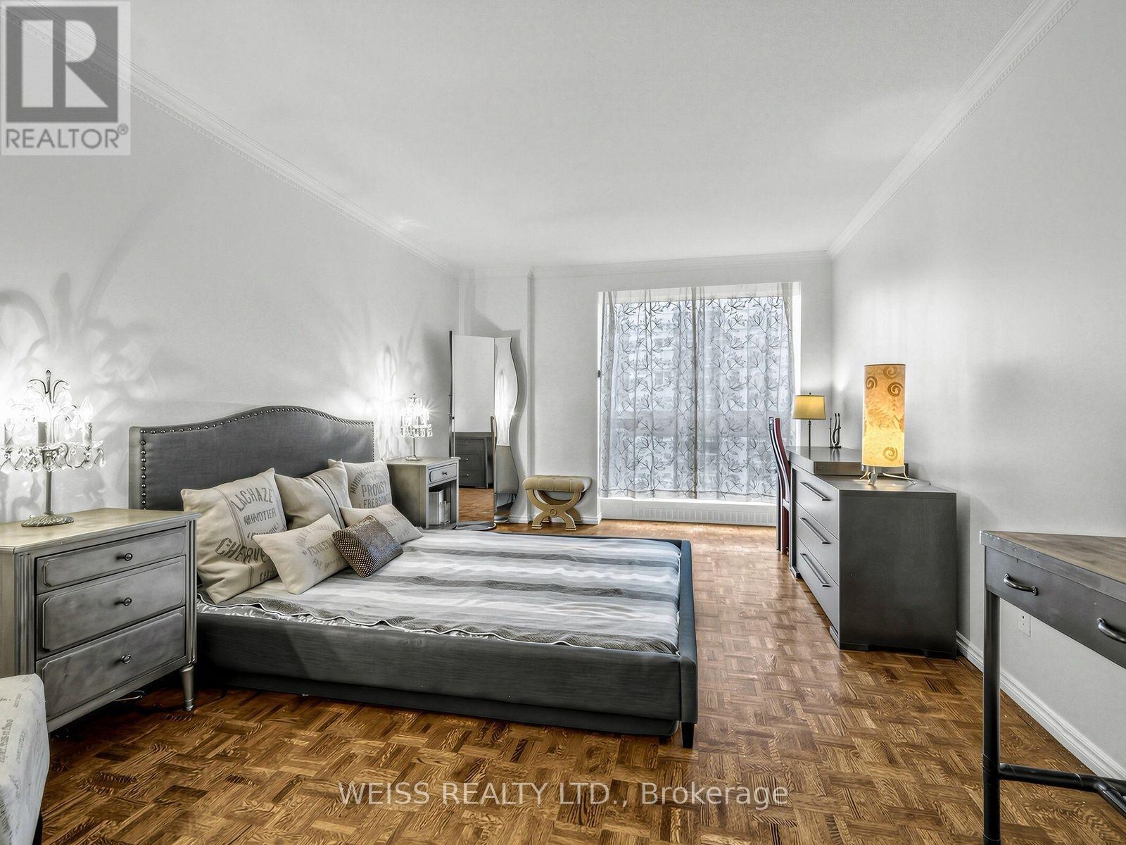 903 - 63 St. Clair Avenue W, Toronto, Ontario  M4V 2Y9 - Photo 15 - C14093132