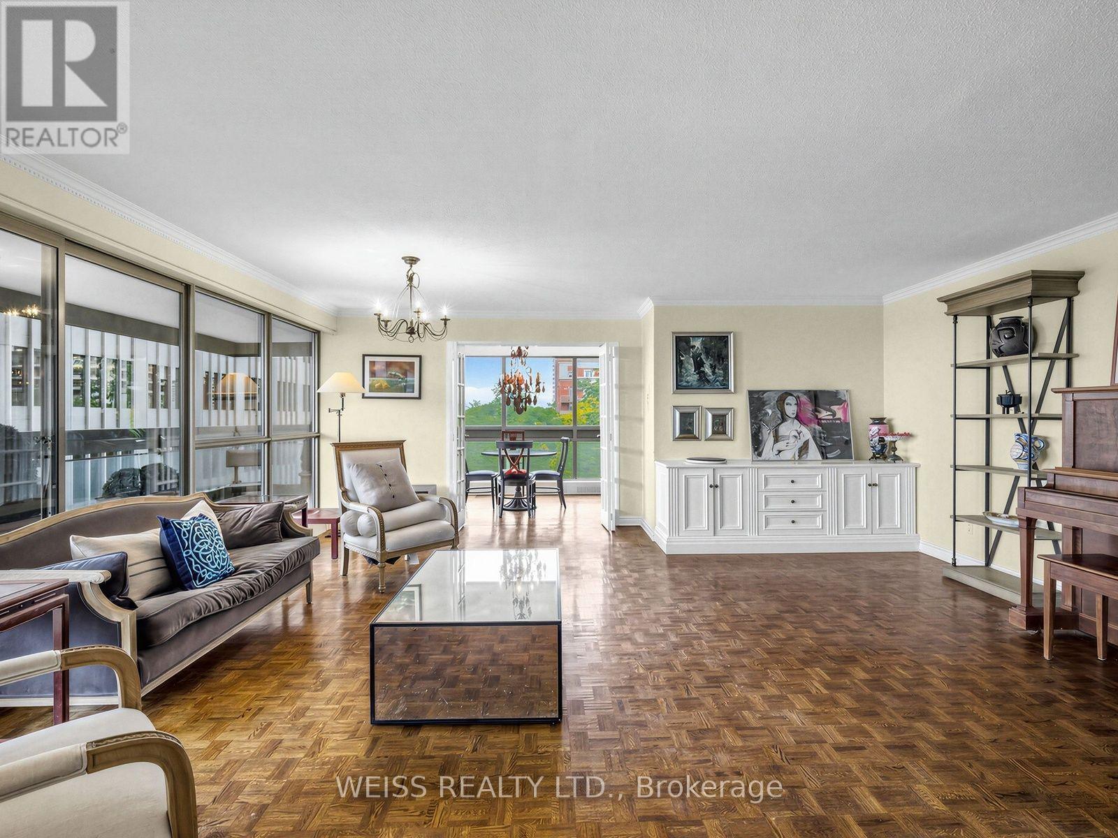 903 - 63 St. Clair Avenue W, Toronto, Ontario  M4V 2Y9 - Photo 2 - C14093132