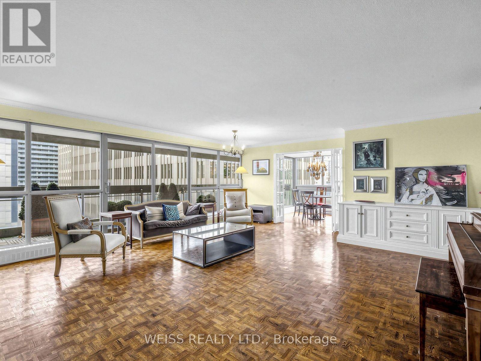 903 - 63 St. Clair Avenue W, Toronto, Ontario  M4V 2Y9 - Photo 4 - C14093132