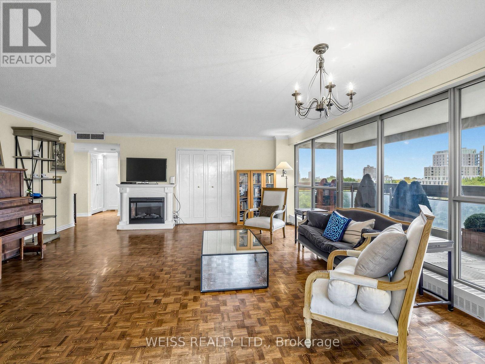903 - 63 St. Clair Avenue W, Toronto, Ontario  M4V 2Y9 - Photo 8 - C14093132