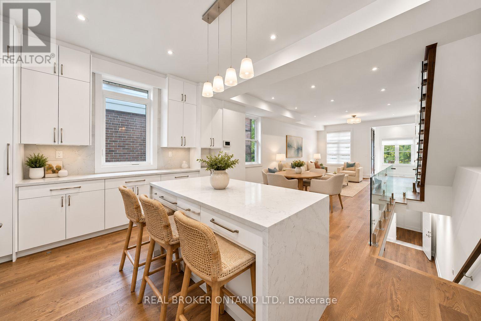 26 Bishop Street, Toronto, Ontario  M5R 1N2 - Photo 8 - C14093312
