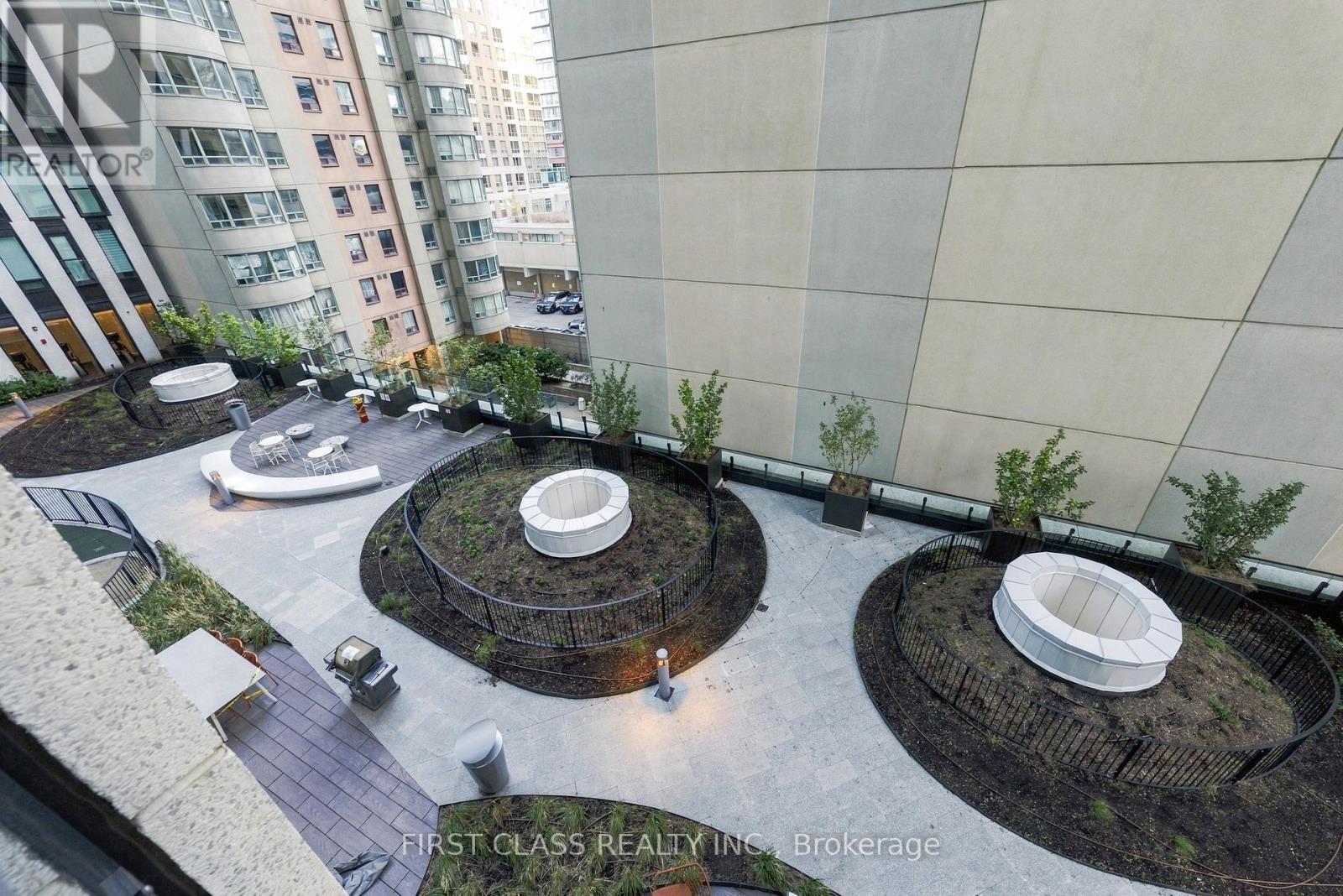 401 - 238 Simcoe Street, Toronto, Ontario  M5T 0E2 - Photo 17 - C14093334
