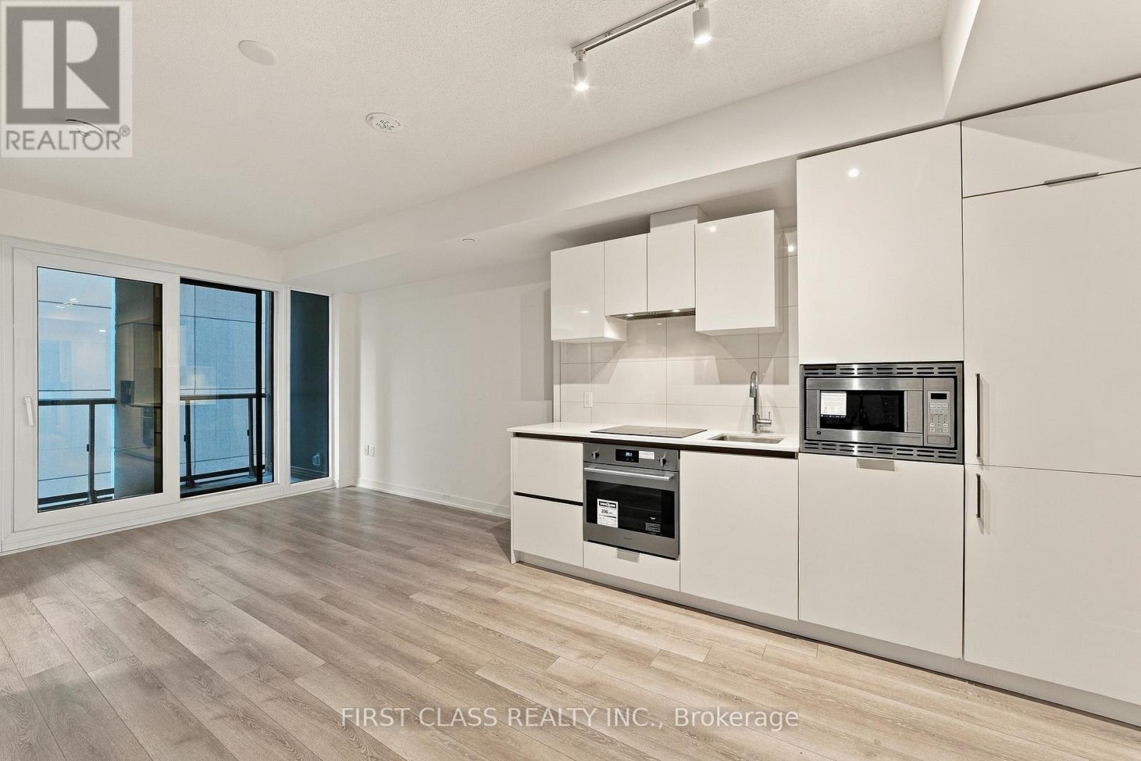 401 - 238 Simcoe Street, Toronto, Ontario  M5T 0E2 - Photo 5 - C14093334