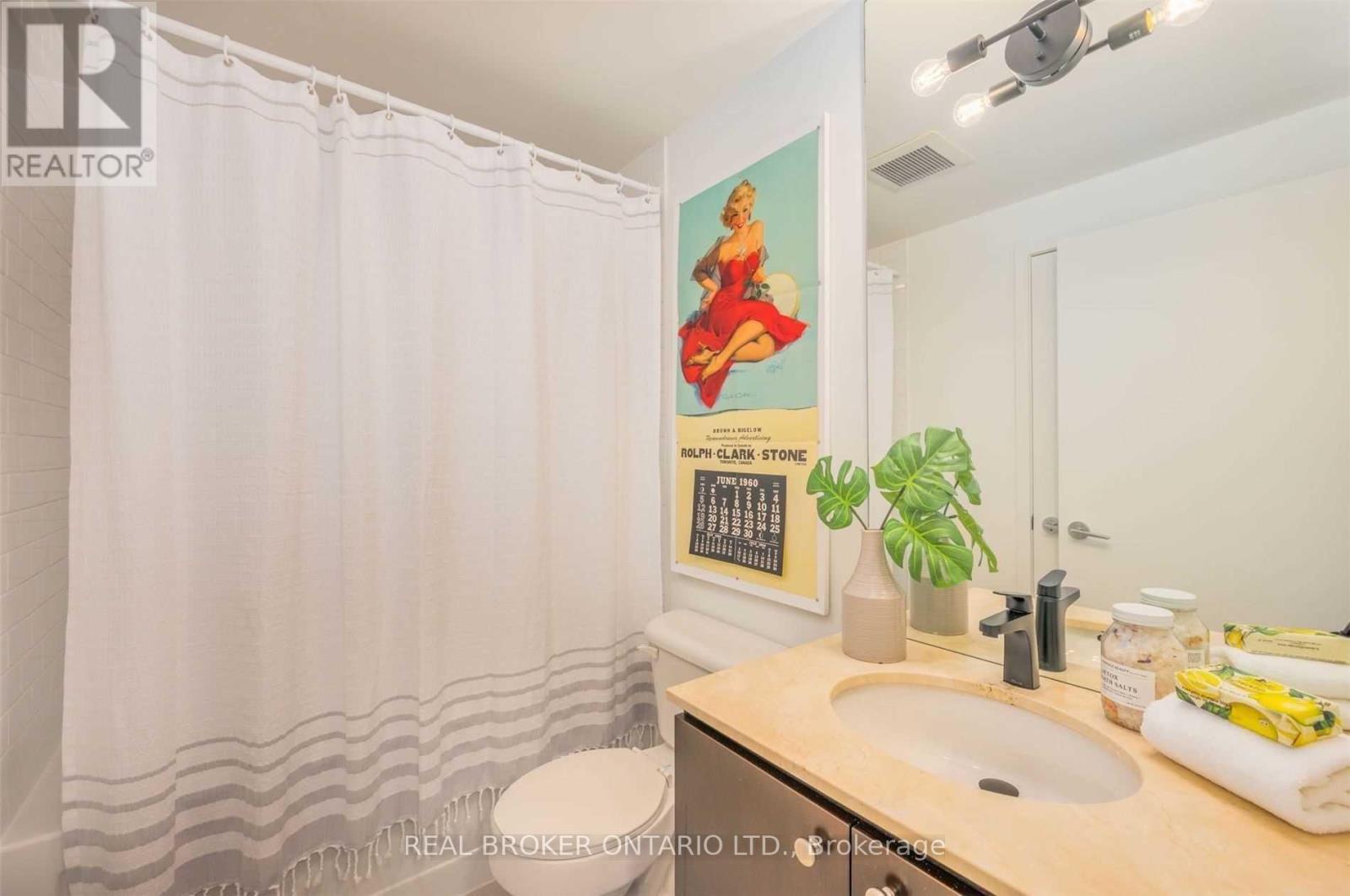227 - 201 Carlaw Avenue, Toronto, Ontario  M4M 2S3 - Photo 11 - E14093076