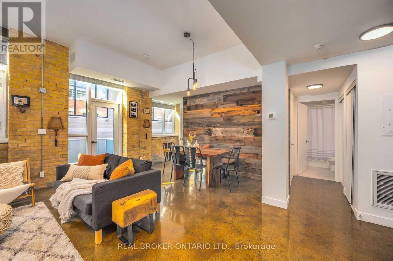 227 - 201 Carlaw Avenue, Toronto, Ontario  M4M 2S3 - Photo 4 - E14093076
