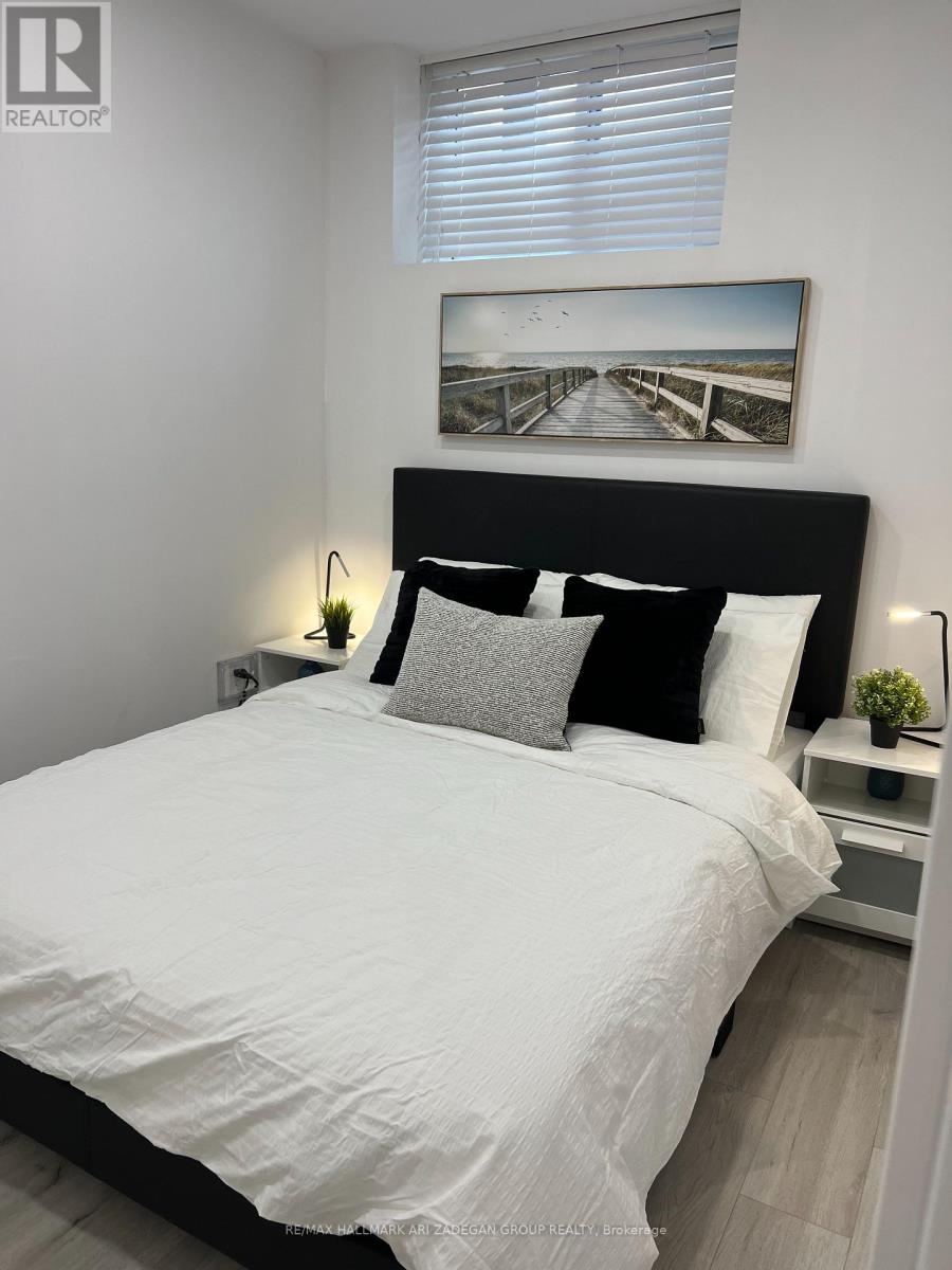 Bsmt-B - 16 Minto Street, Toronto, Ontario  M4L 1B6 - Photo 9 - E14093102