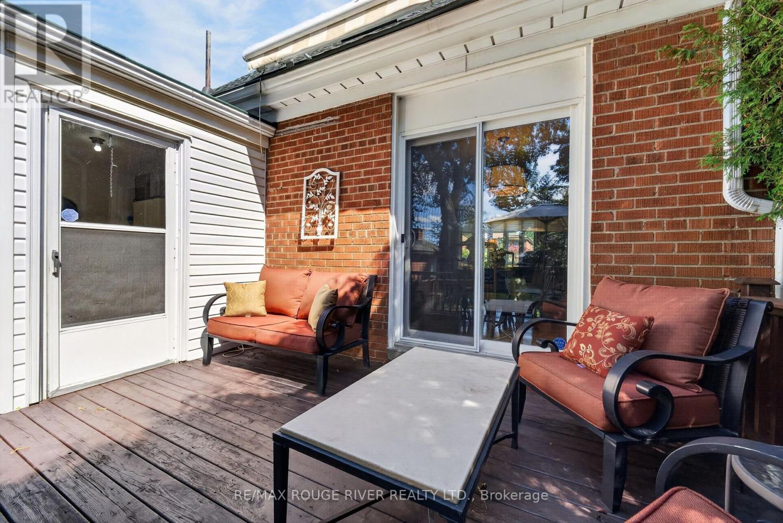 38 Singleton Rd Road, Toronto, Ontario  M1R 1H9 - Photo 31 - E14093164