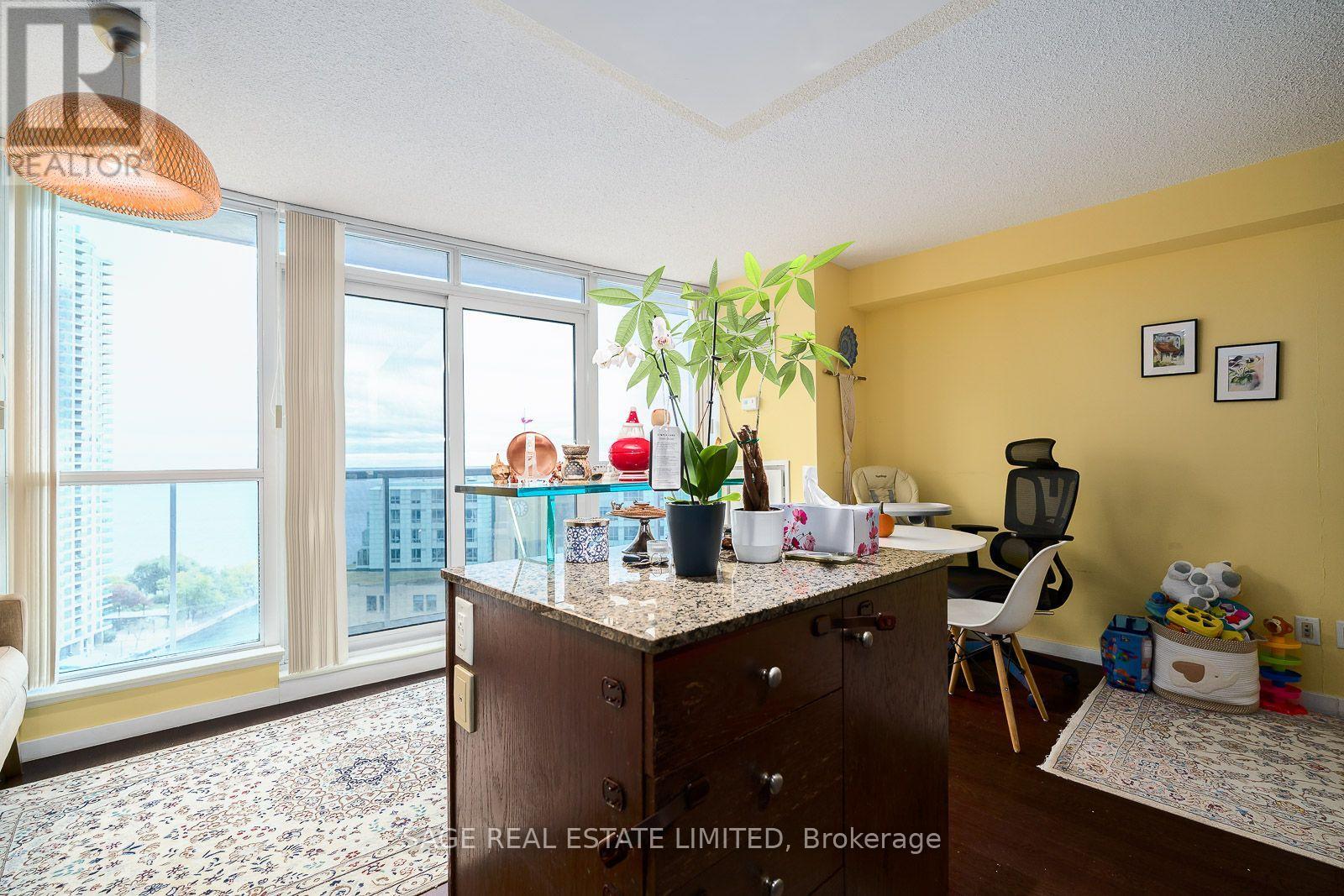 1705 - 208 Queens Quay W, Toronto, Ontario  M5J 2Y5 - Photo 10 - C14088846