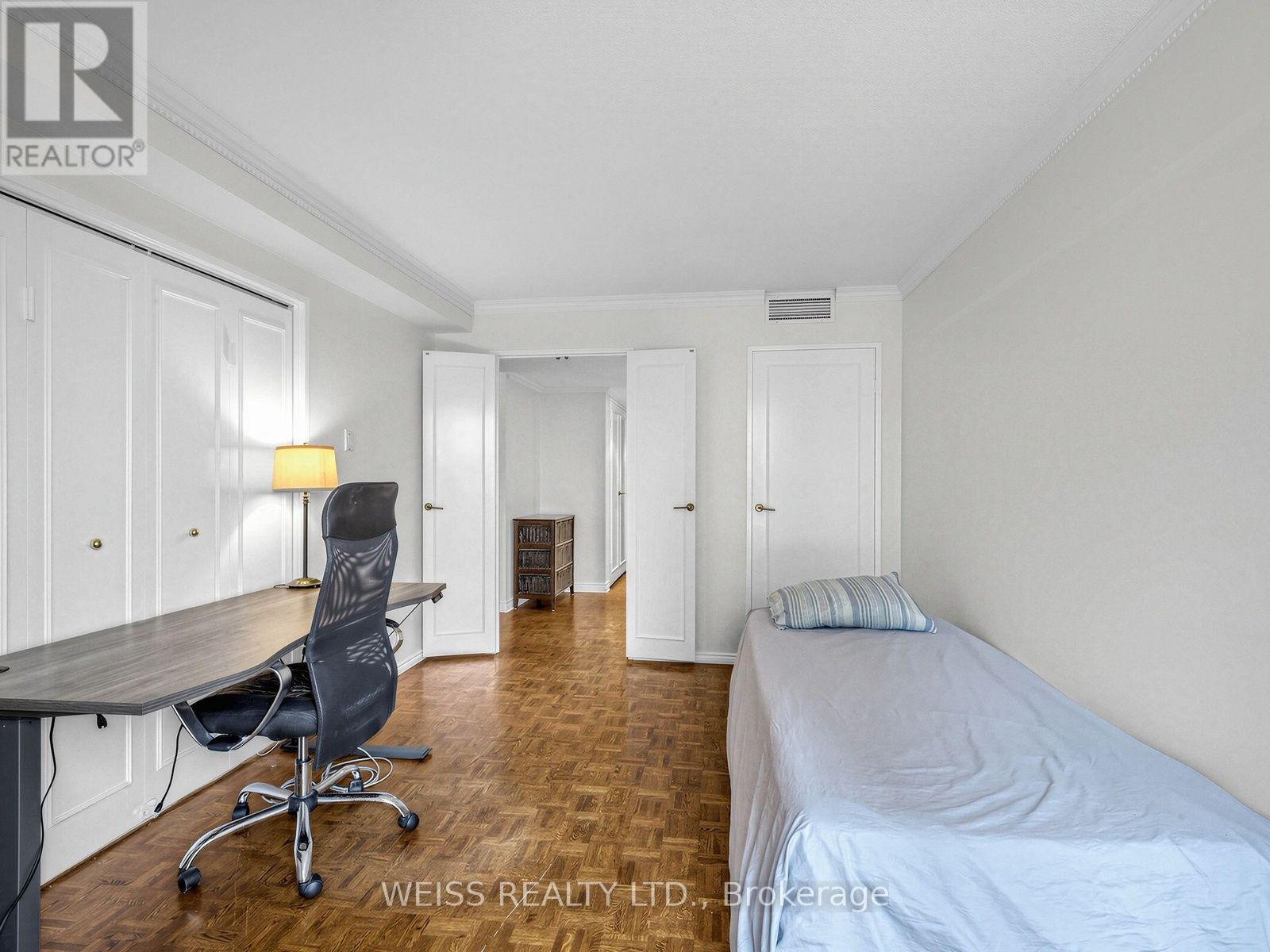 903 - 63 St. Clair Avenue W, Toronto, Ontario  M4V 2Y9 - Photo 19 - C14093132