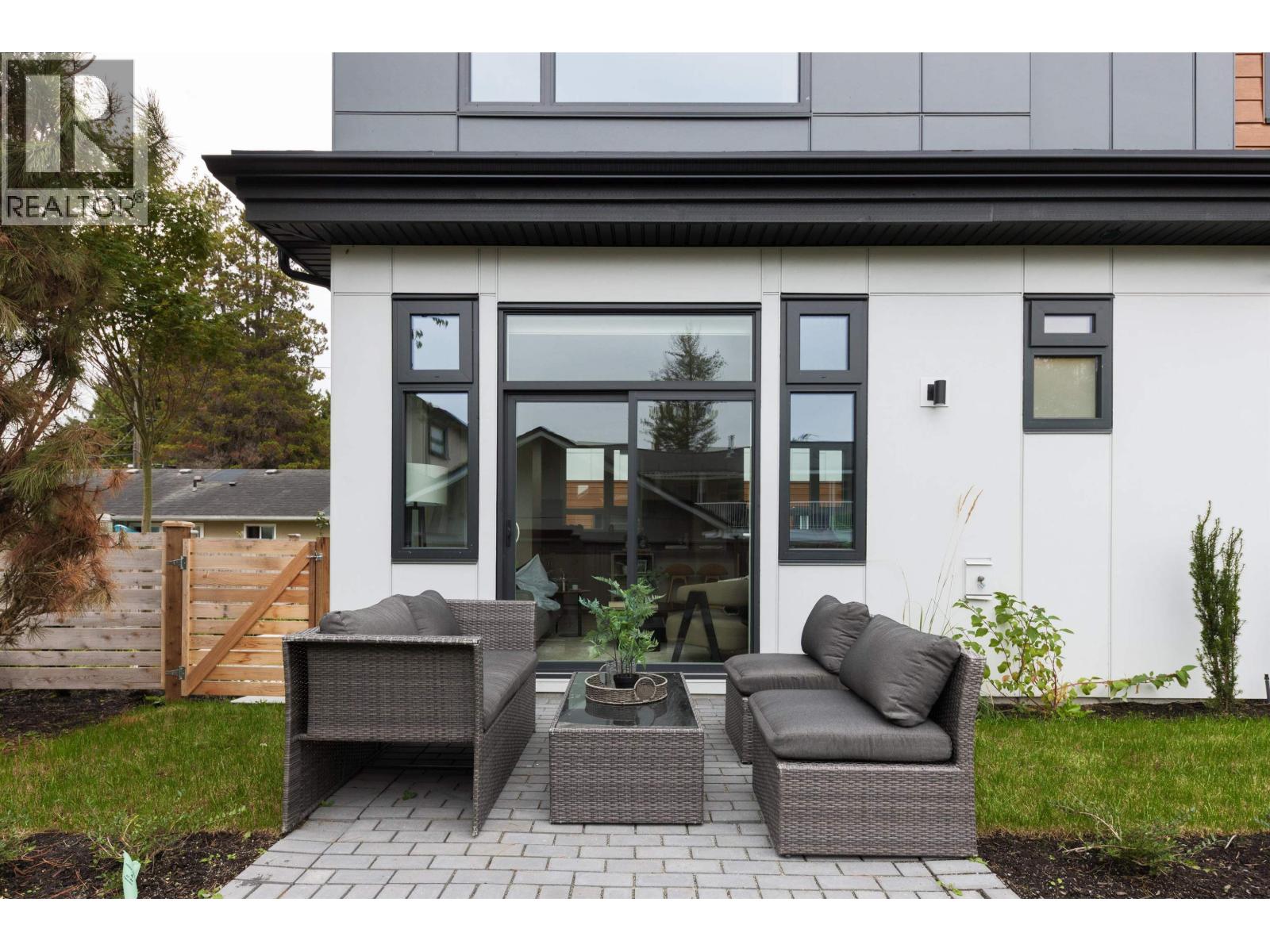 7 10380 No. 4 Road, Richmond, British Columbia  V7A 2Z7 - Photo 6 - R3175733