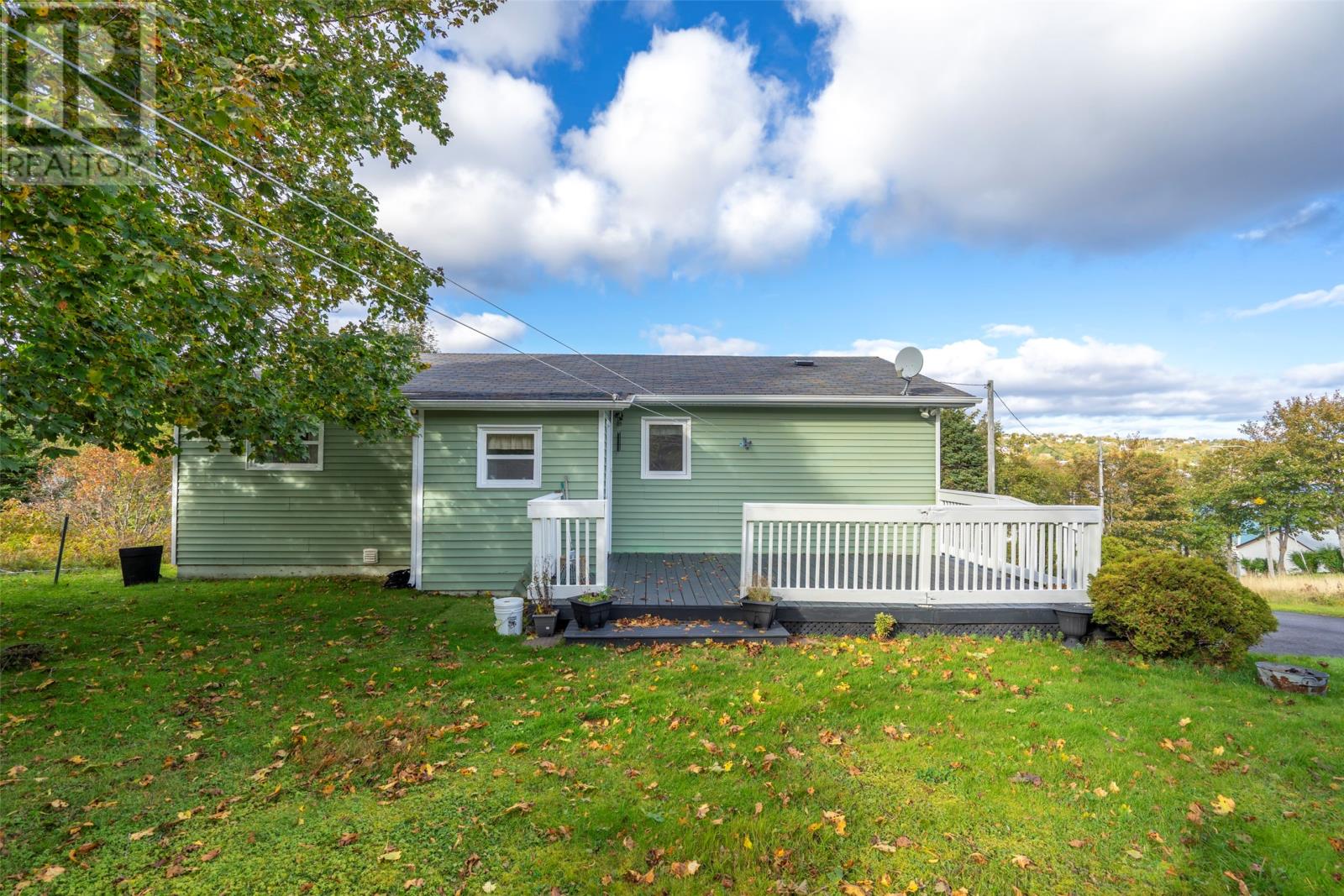 7 Pondside Hill, Carbonear — photo 6