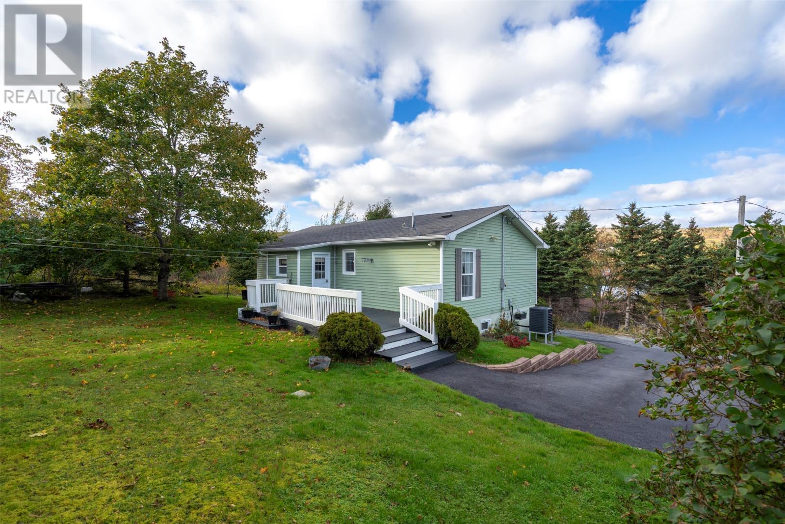 7 Pondside Hill, Carbonear — photo 7
