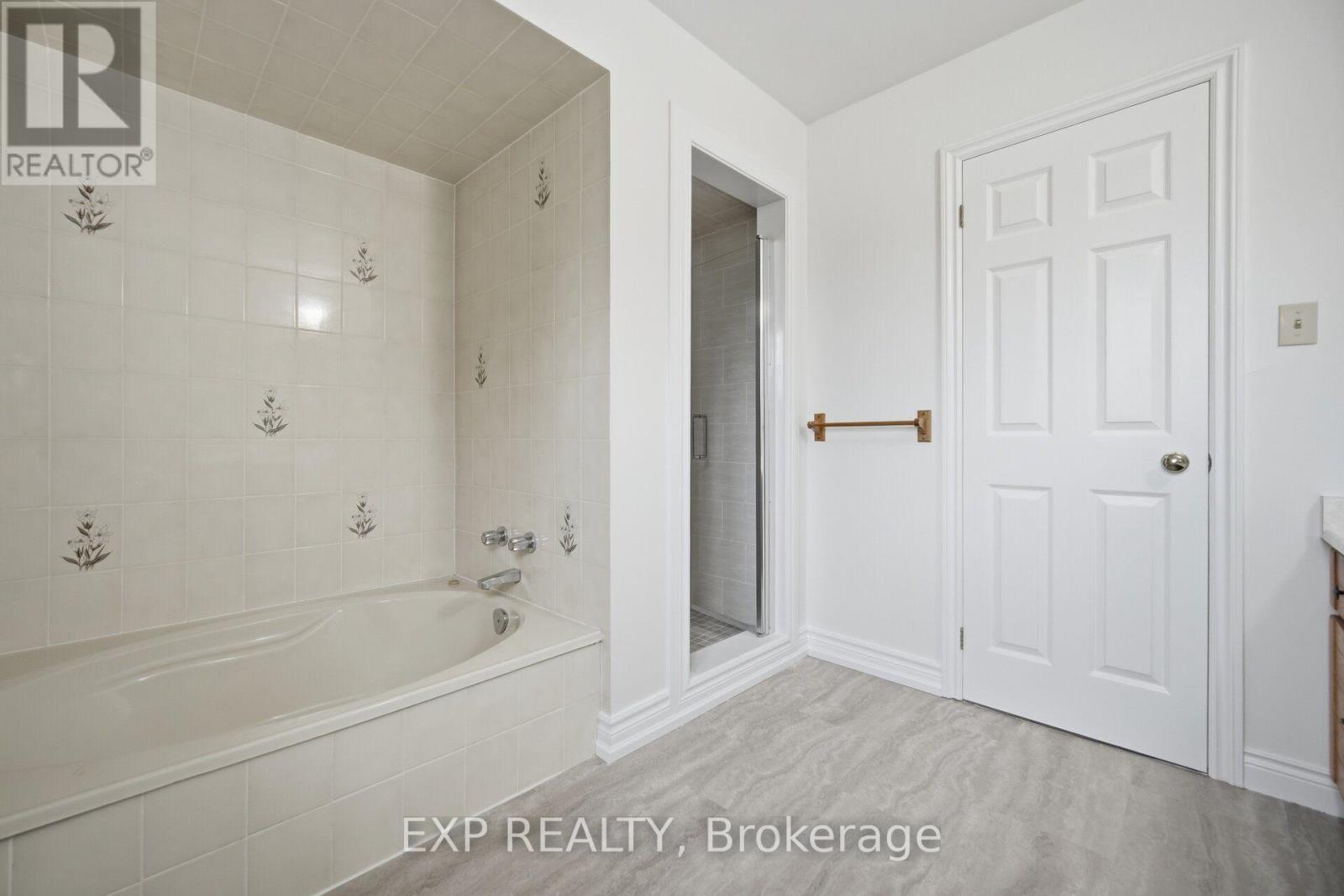 20 Devlin Place, Aurora, Ontario  L4G 5W6 - Photo 17 - N14093082