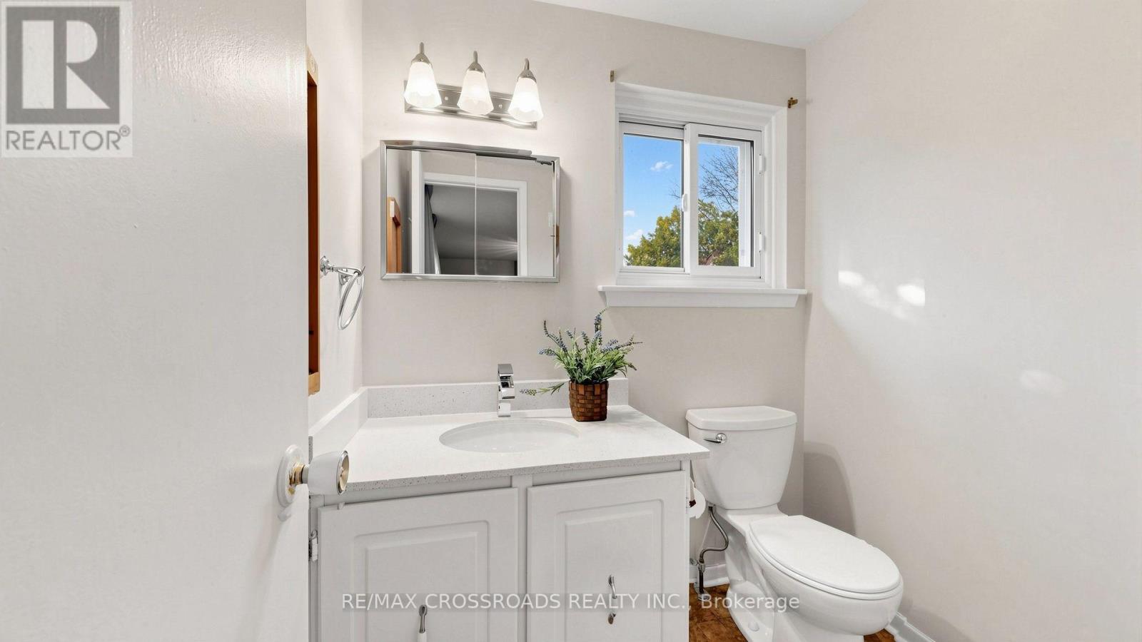 27 Hagerman Boulevard, Markham (Unionville), Ontario  L3R 2A8 - Photo 18 - N14093100