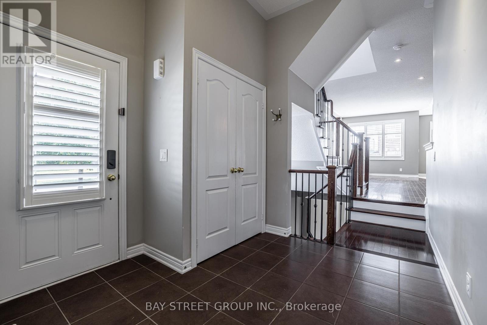 4 Courtland Crescent, East Gwillimbury, Ontario L9N 0B2 - Photo 7 - N14093348