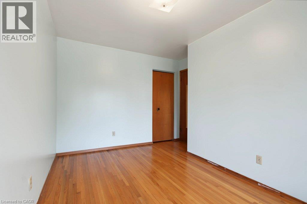 1535 Westminster Place, Burlington, Ontario  L7P 2B4 - Photo 20 - 40869215