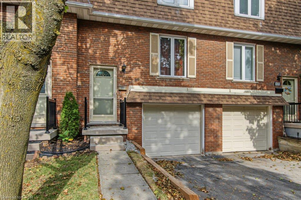 1535 Westminster Place, Burlington, Ontario  L7P 2B4 - Photo 3 - 40869215