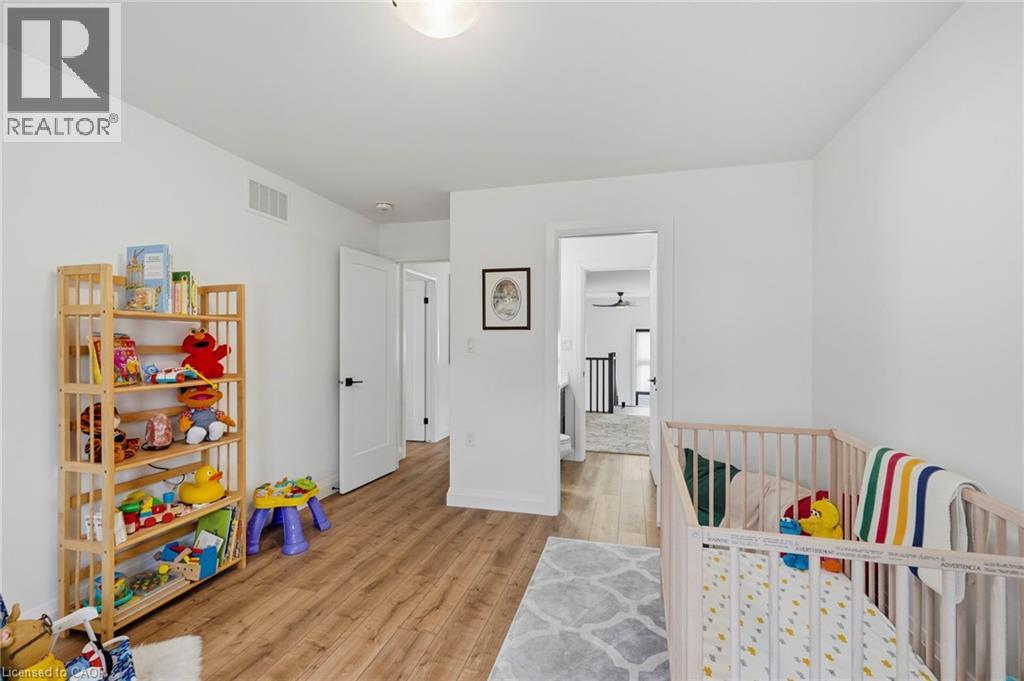 15 Saint Anthony Place, Hamilton, Ontario  L9C 0E4 - Photo 30 - 40871632