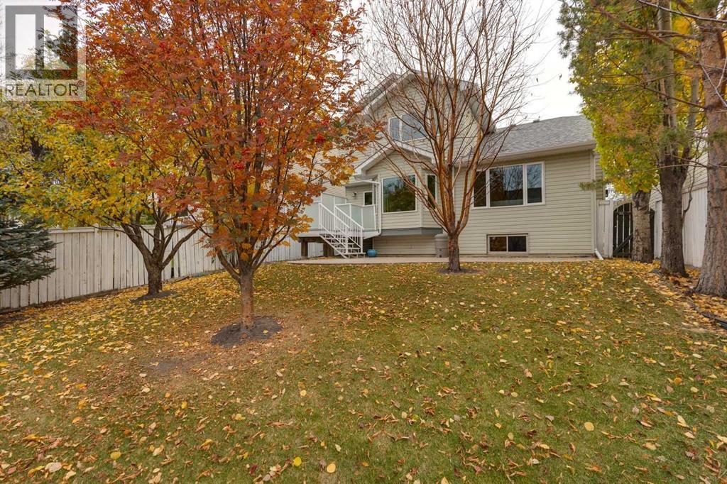 243 Sierra Morena Close SW, Calgary, Alberta  T3H 3G3 - Photo 27 - A2353129