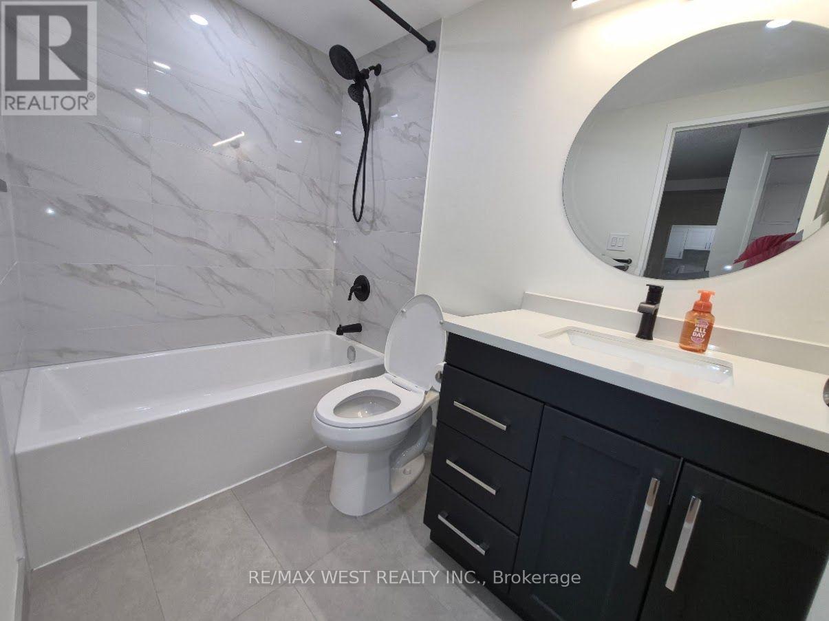 802 - 250 Scarlett Road, Toronto, Ontario  M6N 4X5 - Photo 15 - W14093154