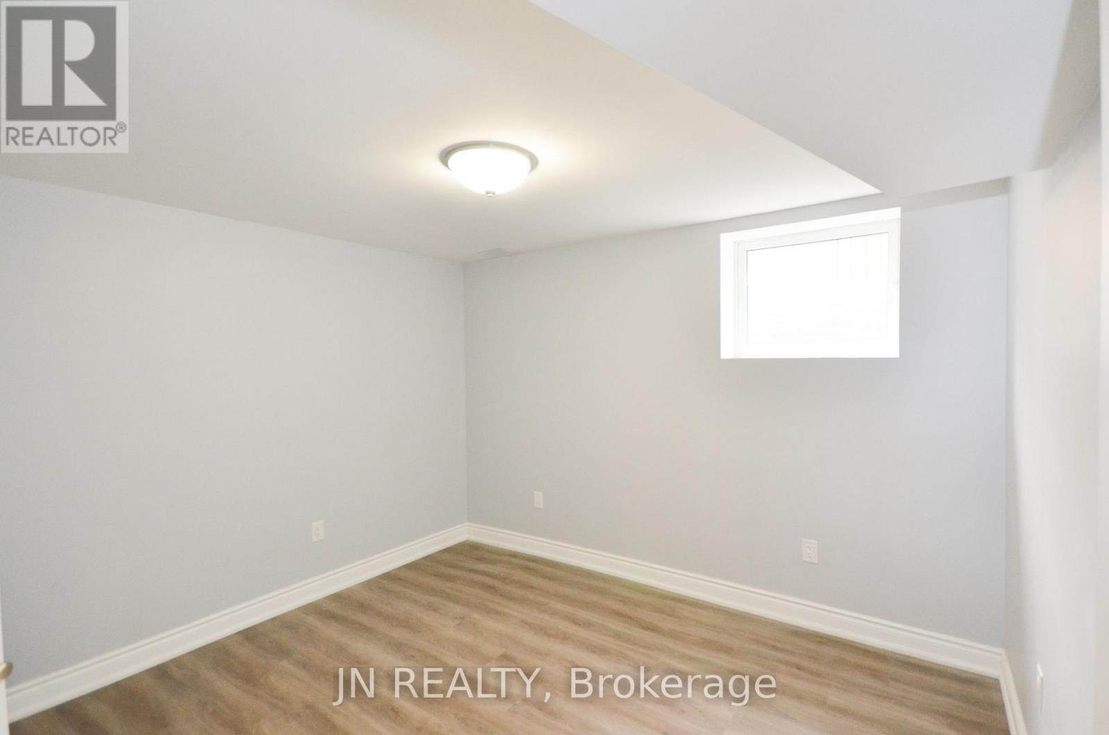 Lower - 34 Mcechearn Crescent, Brampton, Ontario L7C 3R4 - Photo 16 - W14093176