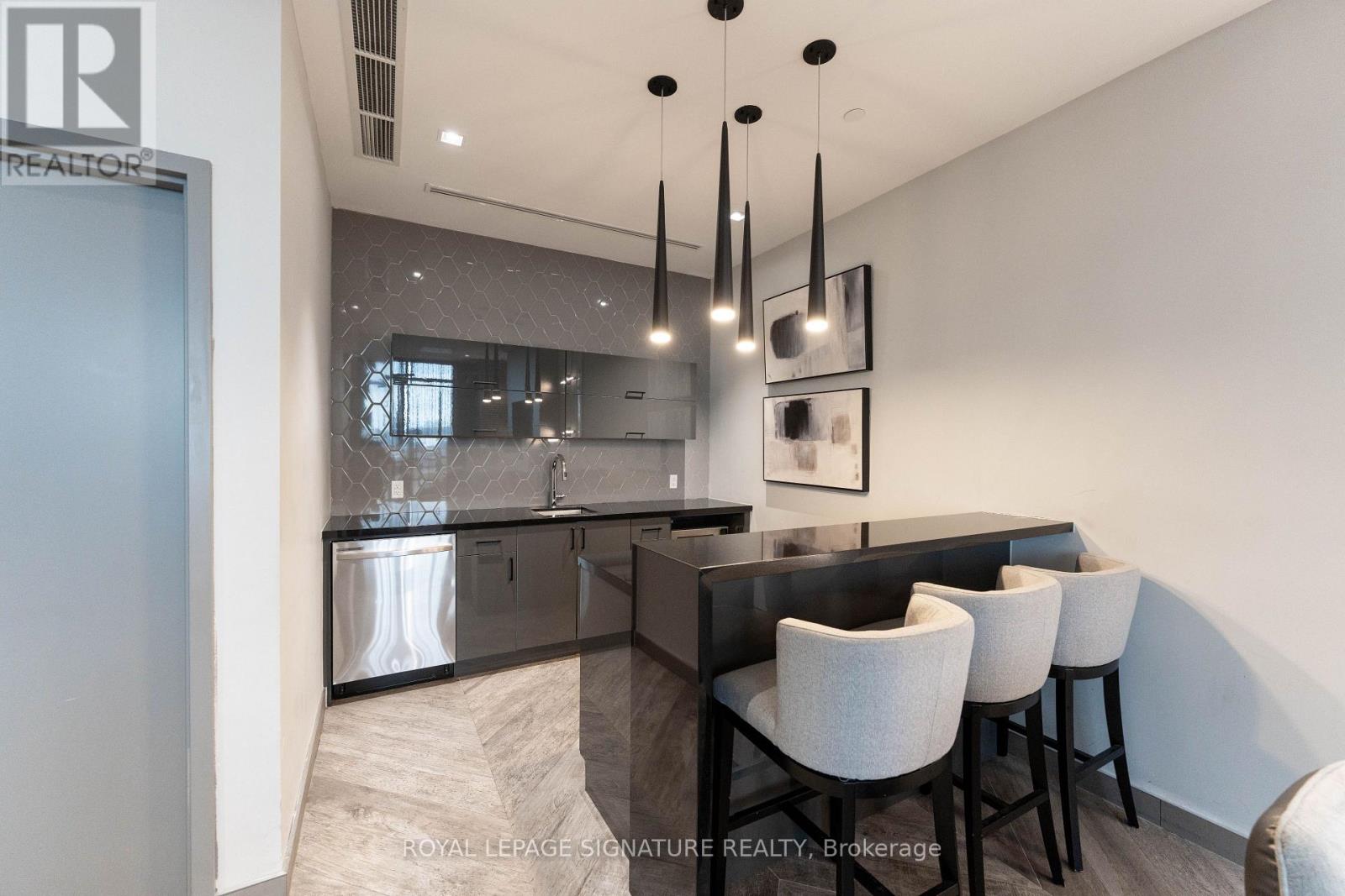 510 - 50 Thomas Riley Road, Toronto, Ontario  M9B 0C5 - Photo 25 - W14093188