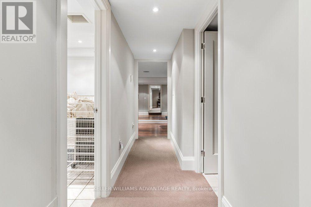 8 Wilgar Road, Toronto, Ontario  M8X 1J4 - Photo 41 - W14093346