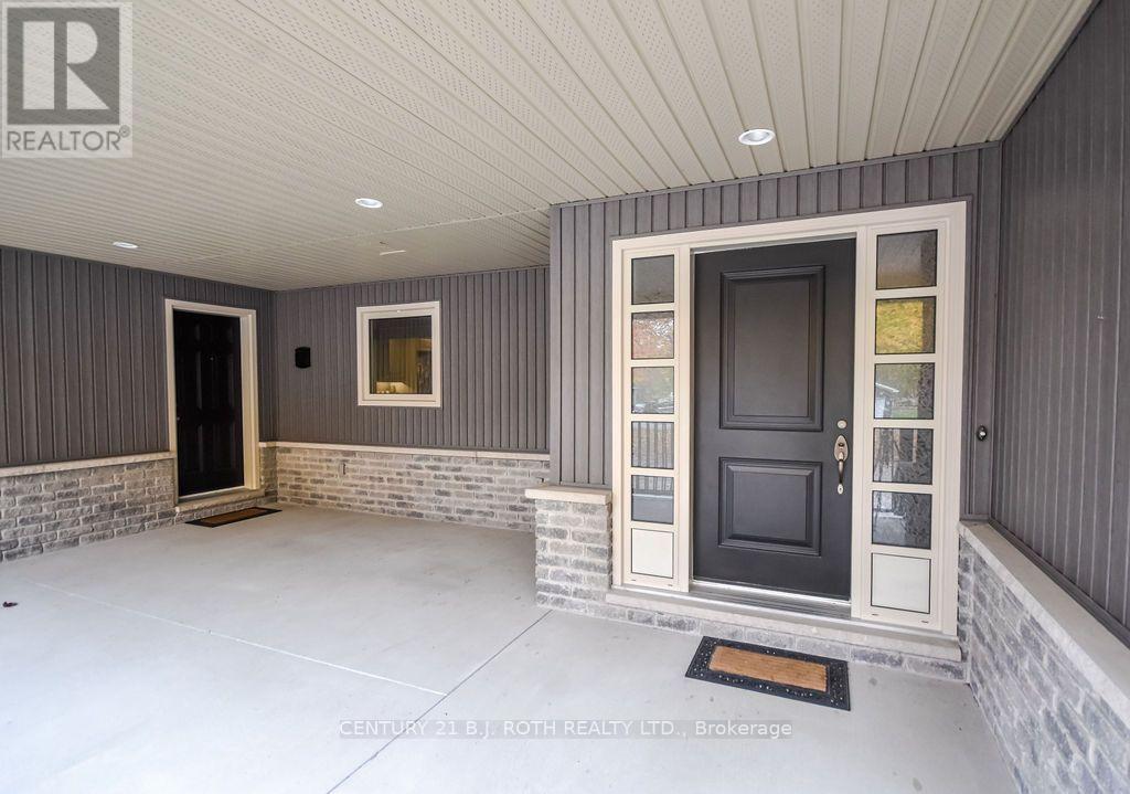 1029 & 1031 Cowbell Lane, Gravenhurst, Ontario  P0E 1N0 - Photo 33 - X14093254
