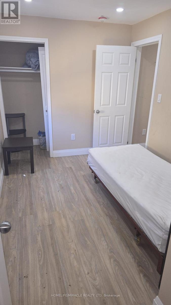 4364 Bampfield Street, Niagara Falls, Ontario  L2E 1G8 - Photo 3 - X14093260
