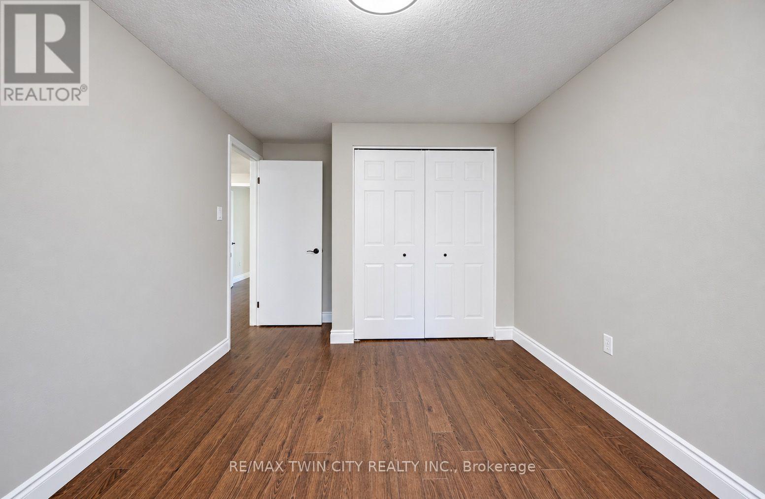 457 Annapolis Court, Waterloo, Ontario  N2K 4E7 - Photo 24 - X14093294