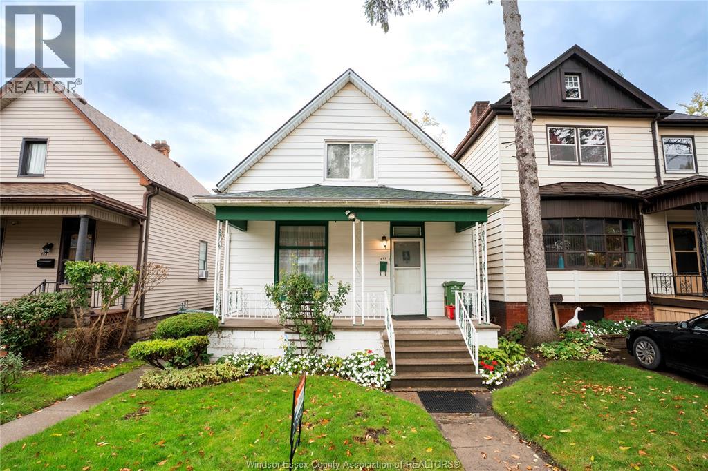 MLS# 26025110: 455 VERA PLACE, Windsor, Canada